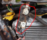 factory 30 amp main fuse.PNG